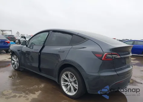 2022 Tesla Model Y Long Range Dual Motor All-Wheel Drive z USA, uszkodzony, nr VIN 7SAYGDEE8NF417890